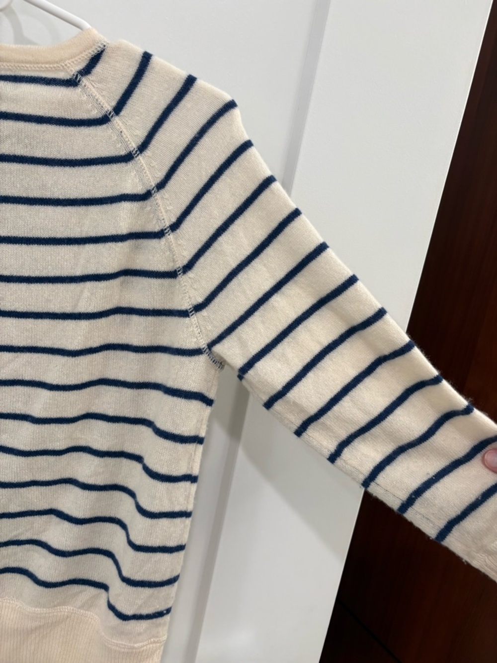 Jill Roberts Navy White Stripe Nautical 100% Cashmere Knit Sweater Size Medium - Picture 9 of 12